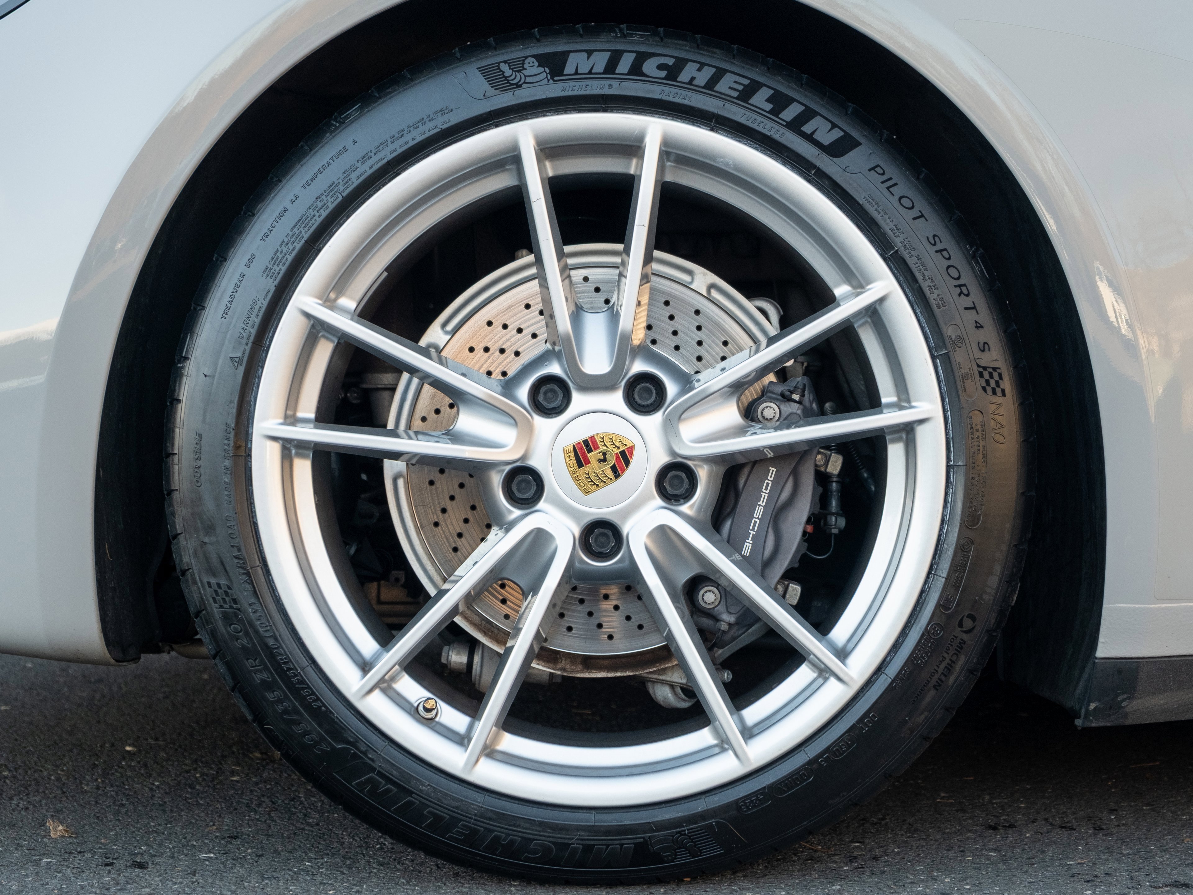 Certified 2021 Porsche 911 Carrera image 14