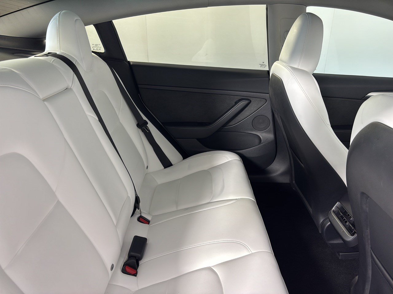 Used 2023 Tesla Model 3 Standard Range RWD image 28