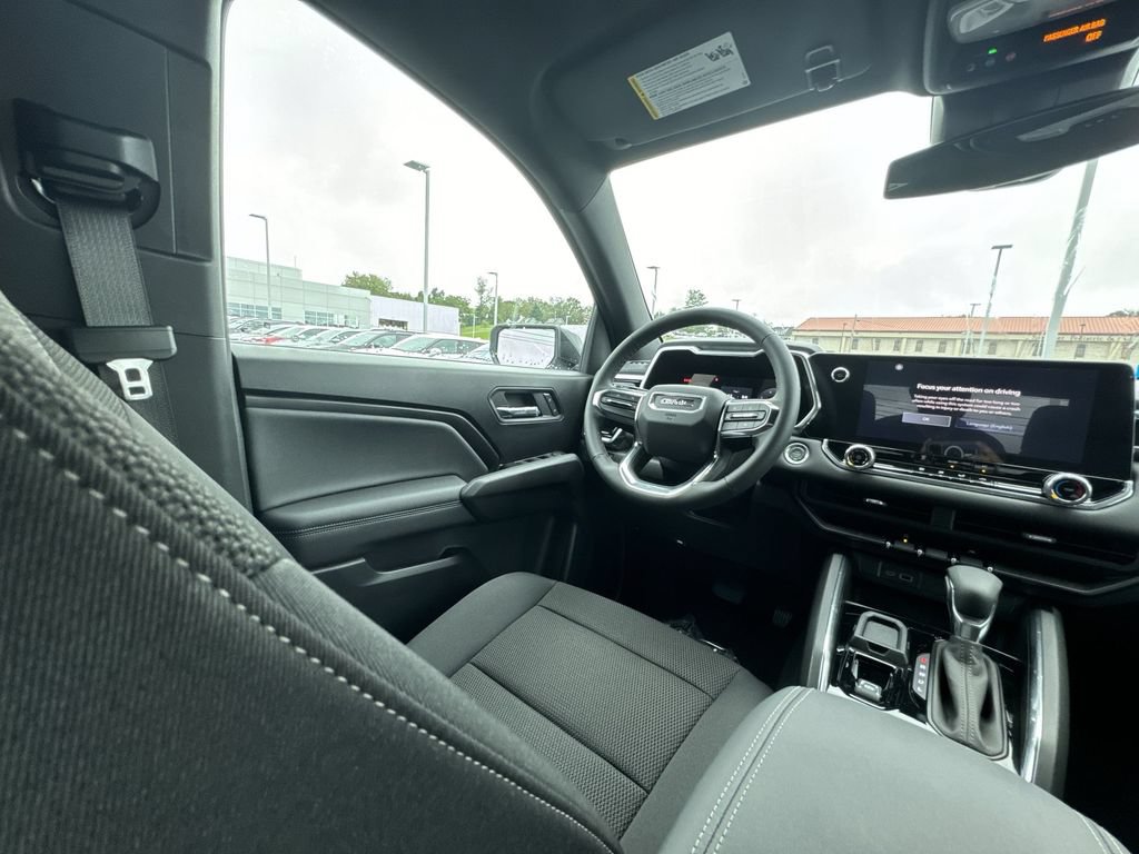Used 2024 GMC Canyon Elevation RWD image 15