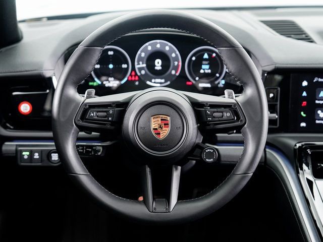 Certified 2025 Porsche Panamera 4 image 13