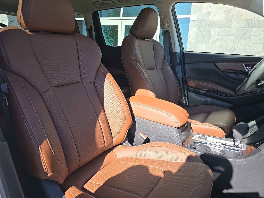 Certified 2025 Subaru Ascent Touring w/ Popular Package #2 image 10