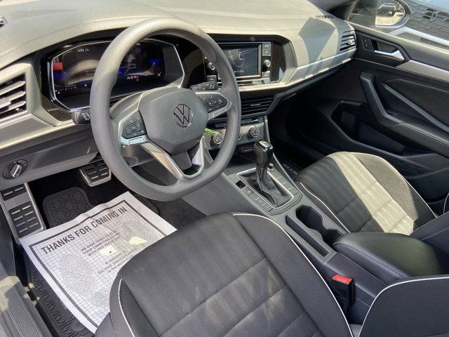 Used 2023 Volkswagen Jetta Sport FWD image 20