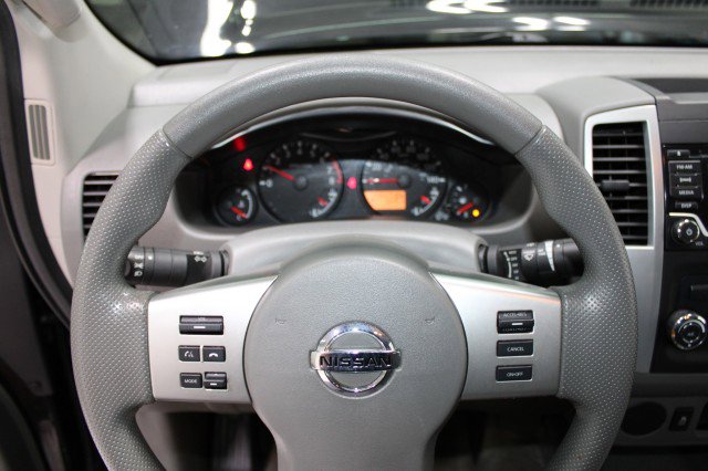 Used 2016 Nissan Frontier SV image 50