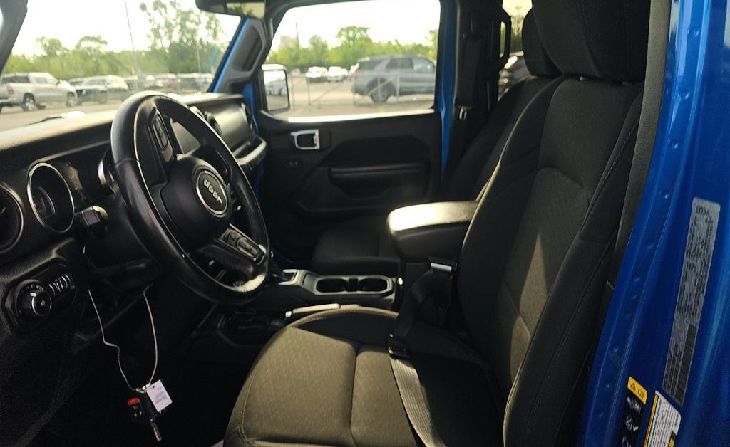 Used 2022 Jeep Wrangler Unlimited Sport AWD/4WD image 12