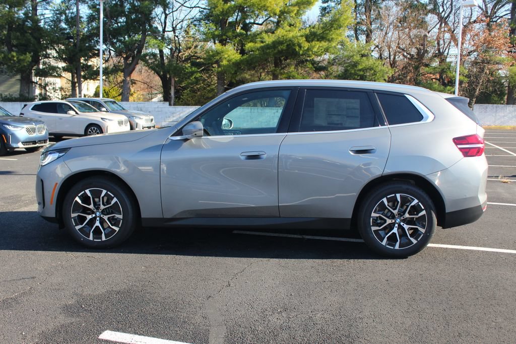Used 2026 BMW X3 xDrive30i w/ Premium Package AWD/4WD image 4