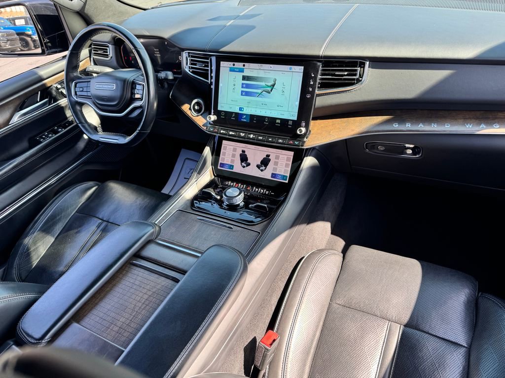 Used 2023 Jeep Grand Wagoneer Series II image 14