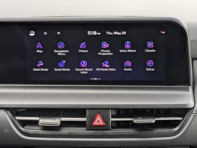 Certified 2025 Kia Seltos EX AWD/4WD image 19