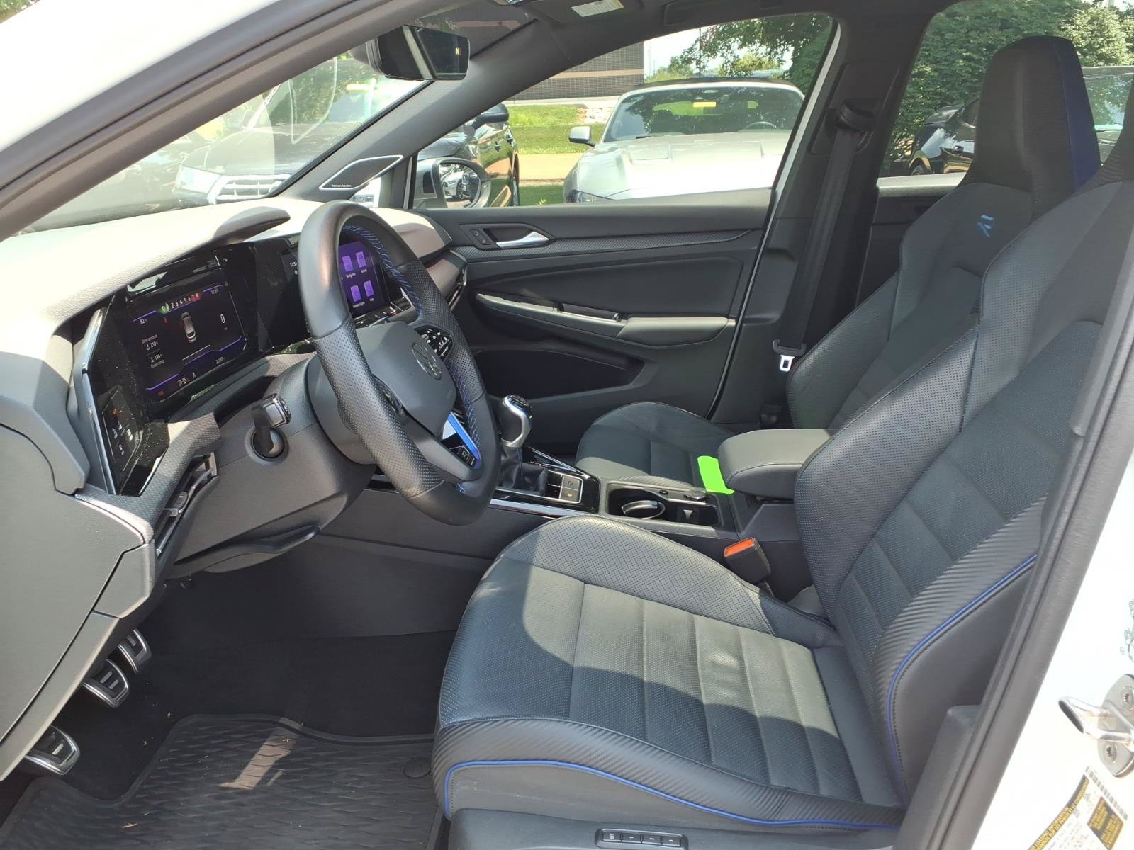 Used 2024 Volkswagen Golf R w/ MDO Package AWD/4WD image 25