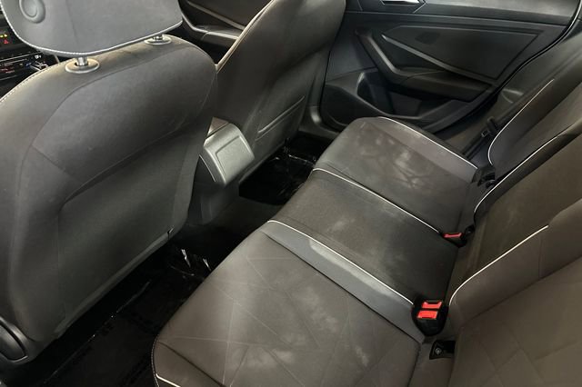 Certified 2025 Volkswagen Jetta Sport image 15