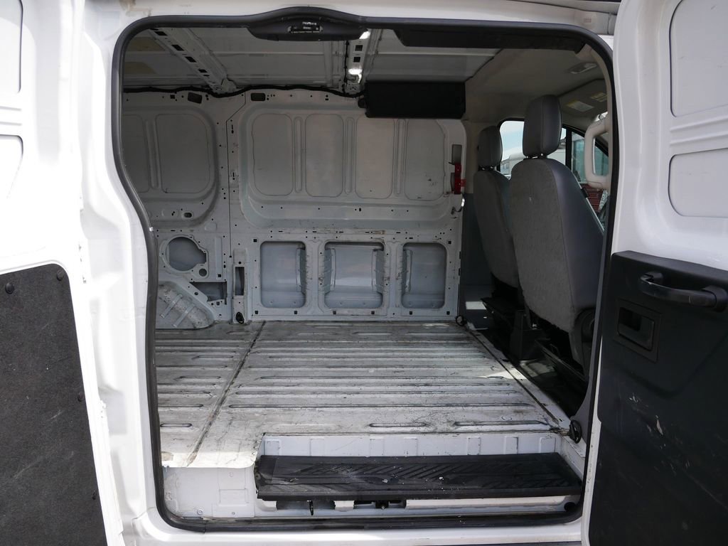 Certified 2018 Ford Transit 150 130 Low Roof RWD image 10