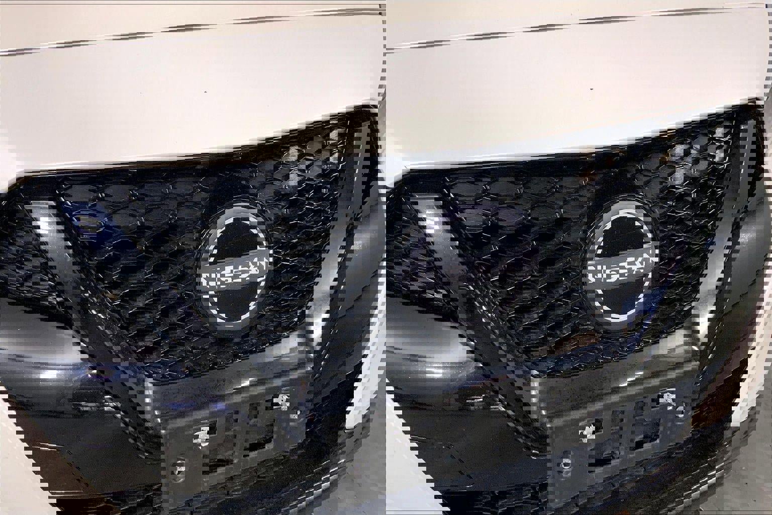 Used 2023 Nissan Maxima SR image 29