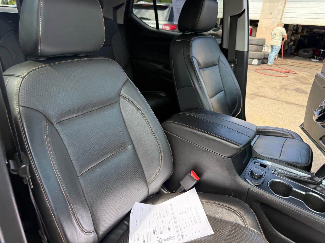 Used 2019 Chevrolet Traverse Premier w/ Redline Edition AWD/4WD image 60