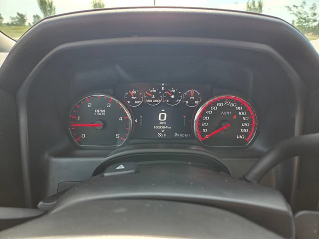 Used 2015 GMC Sierra 2500 Denali w/ Duramax Plus Package AWD/4WD image 25