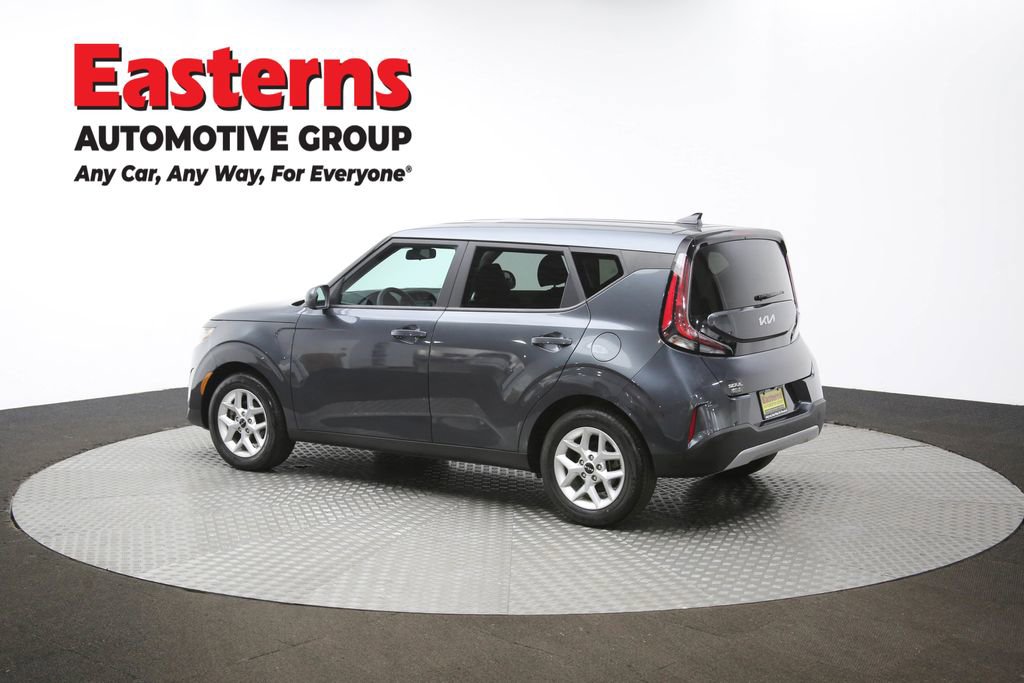 Used 2023 Kia Soul LX w/ LX Technology Package image 62