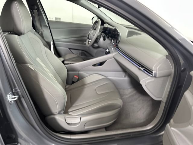 Certified 2025 Hyundai Elantra SEL image 56