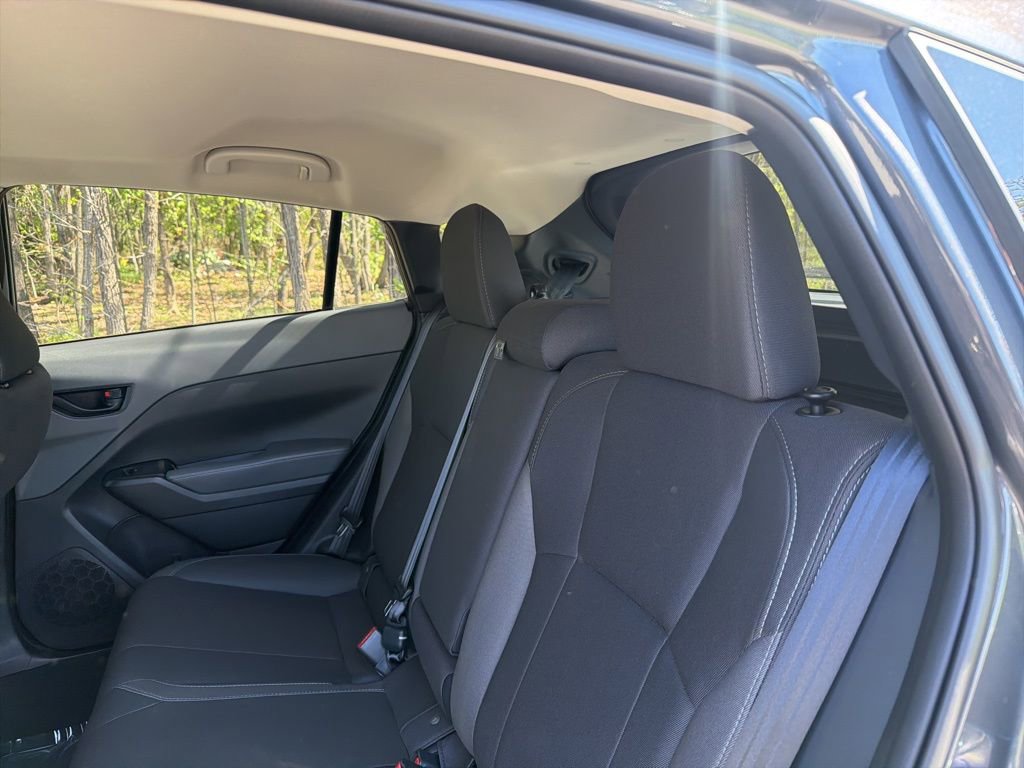Used 2025 Subaru Crosstrek 2.0i Premium image 12