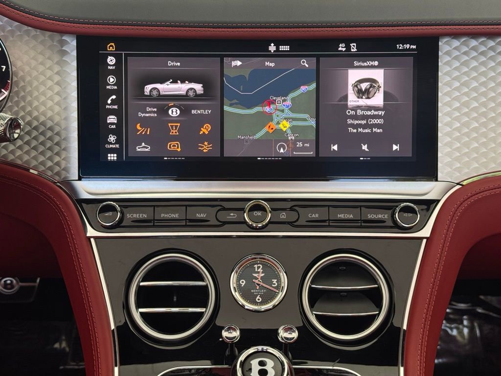 Used 2023 Bentley Continental GT Azure image 35