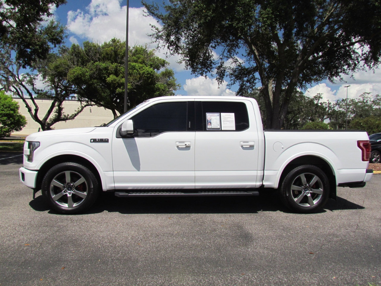 Used 2017 Ford F150 Lariat image 5