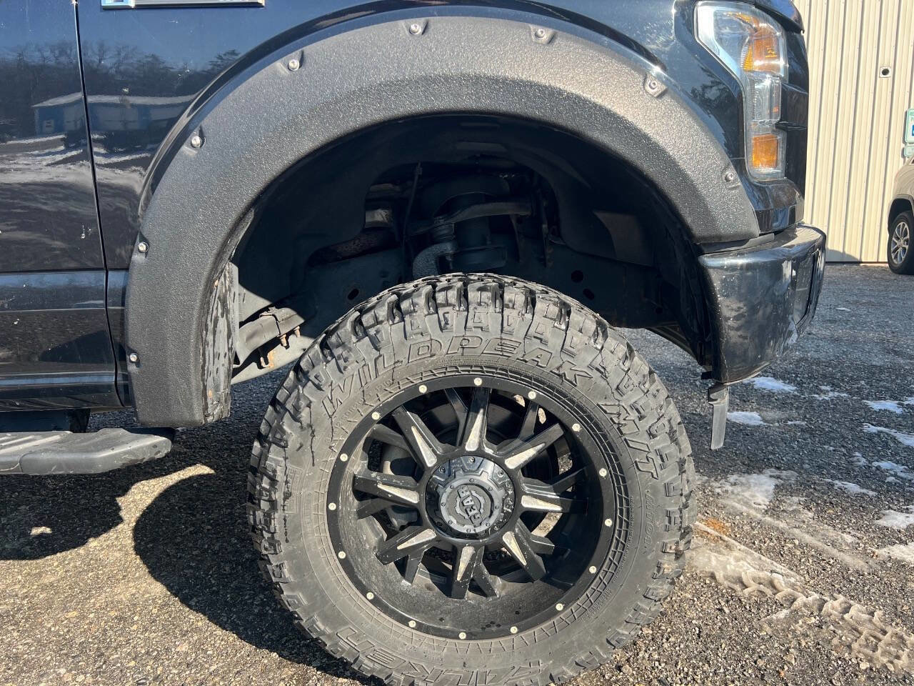 Used 2017 Ford F150 XLT w/ Equipment Group 302A Luxury image 23