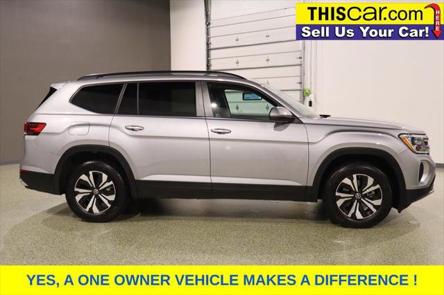 Used 2025 Volkswagen Atlas SE FWD image 8