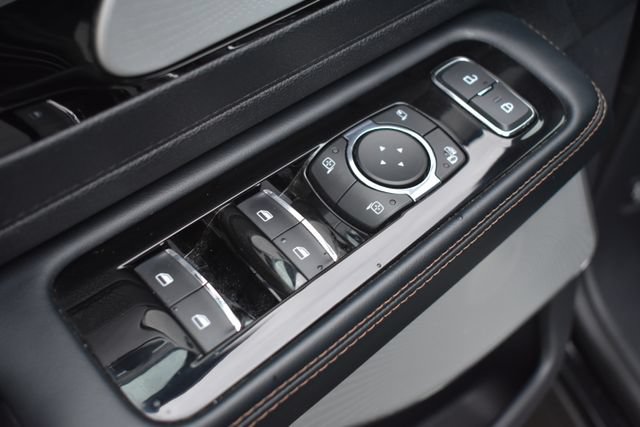 Used 2025 Lincoln Aviator Reserve w/ Equipment Group 201A AWD/4WD image 21