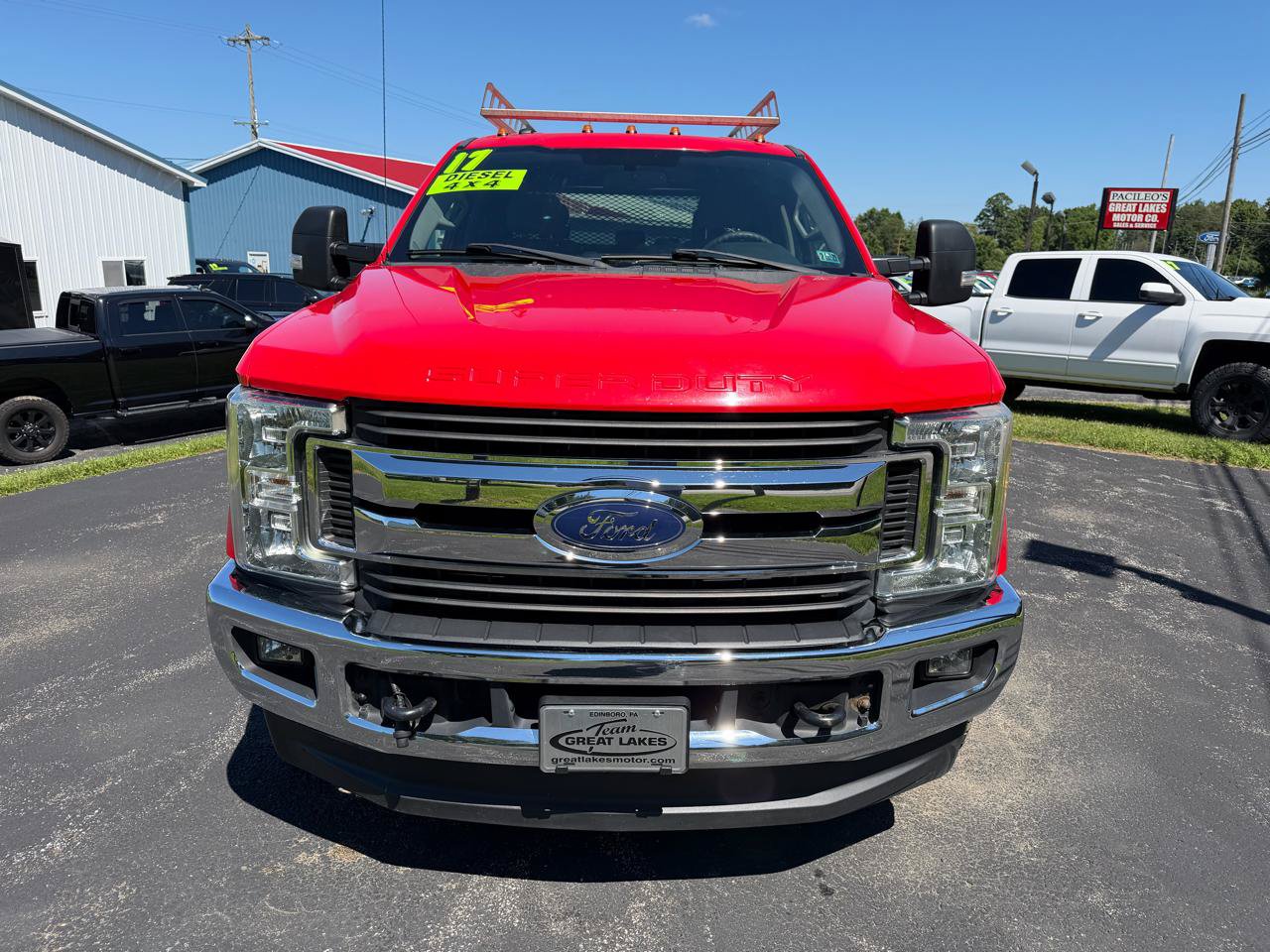 Used 2017 Ford F250 XLT w/ XLT Value Package AWD/4WD image 2