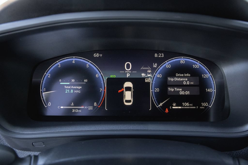 Used 2026 Toyota Corolla SE w/ SE Package FWD image 15