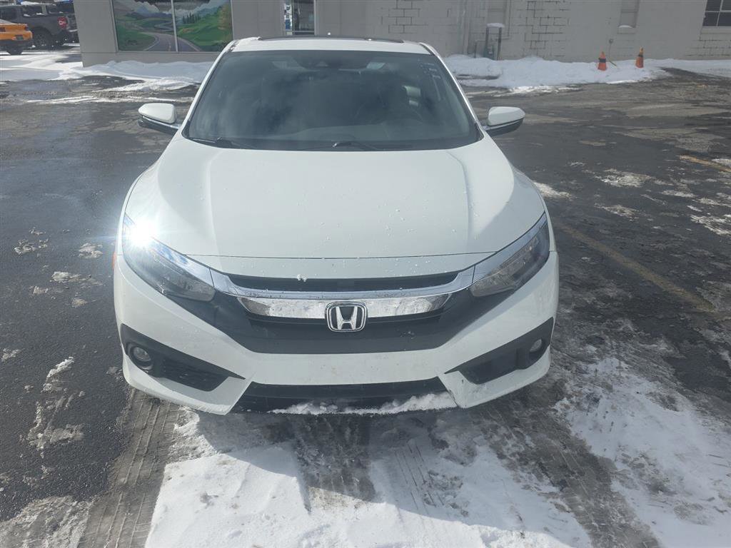Used 2017 Honda Civic Touring image 8
