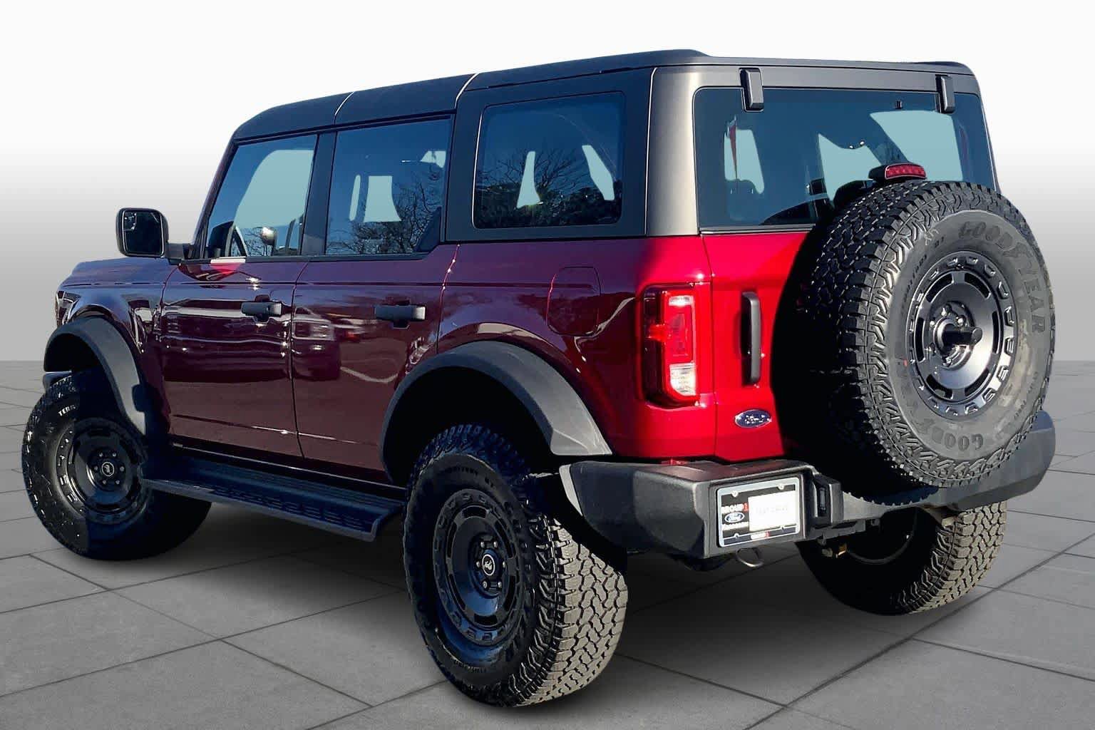 Certified 2025 Ford Bronco 4-Door w/ Sasquatch Package AWD/4WD image 12