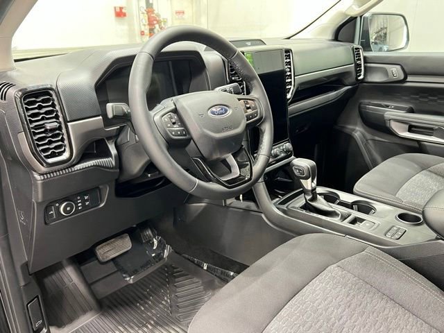 Used 2024 Ford Ranger XLT w/ Technology Package RWD image 23
