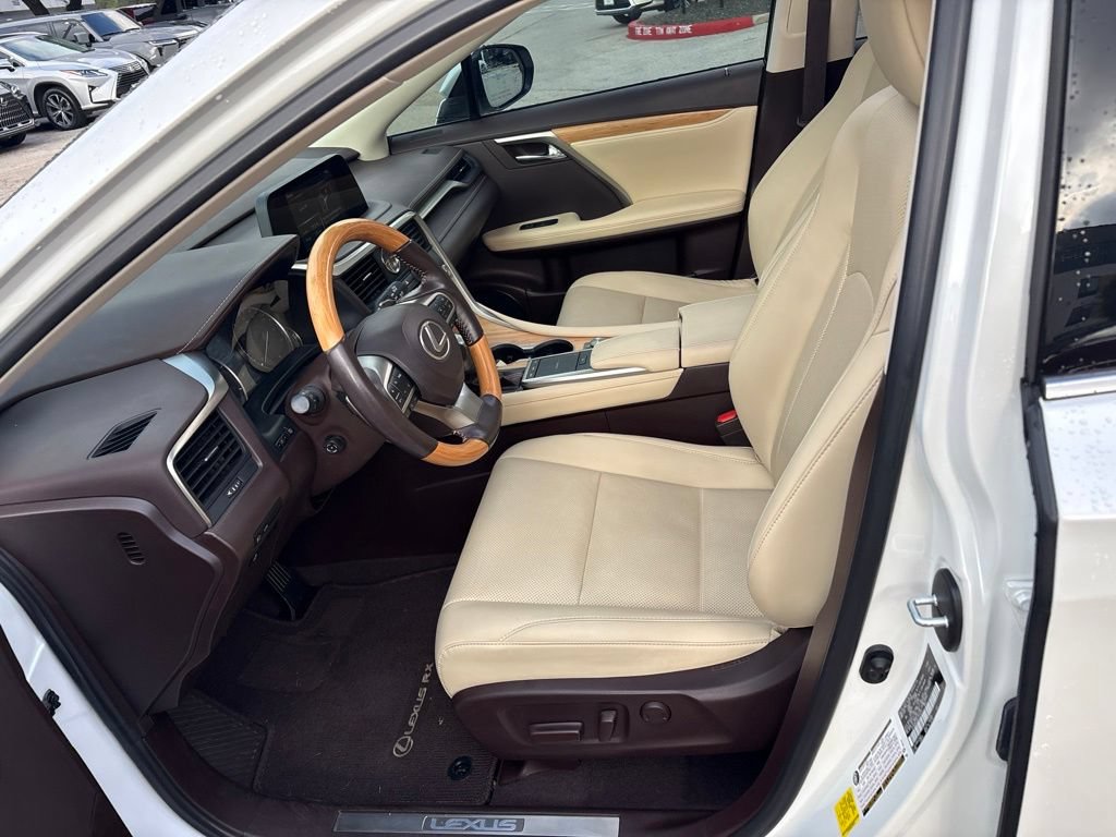 Certified 2020 Lexus RX 350L FWD w/ Premium Package image 17