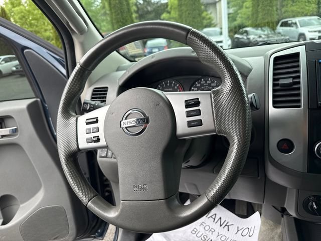 Used 2016 Nissan Frontier SV AWD/4WD image 21