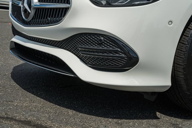 New 2026 Mercedes-Benz C 300 4MATIC Sedan image 14