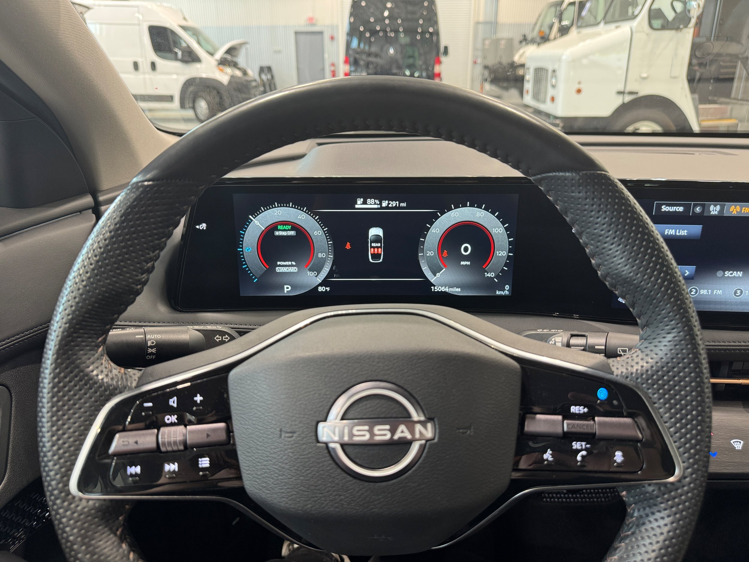 Used 2024 Nissan Ariya AWD image 19