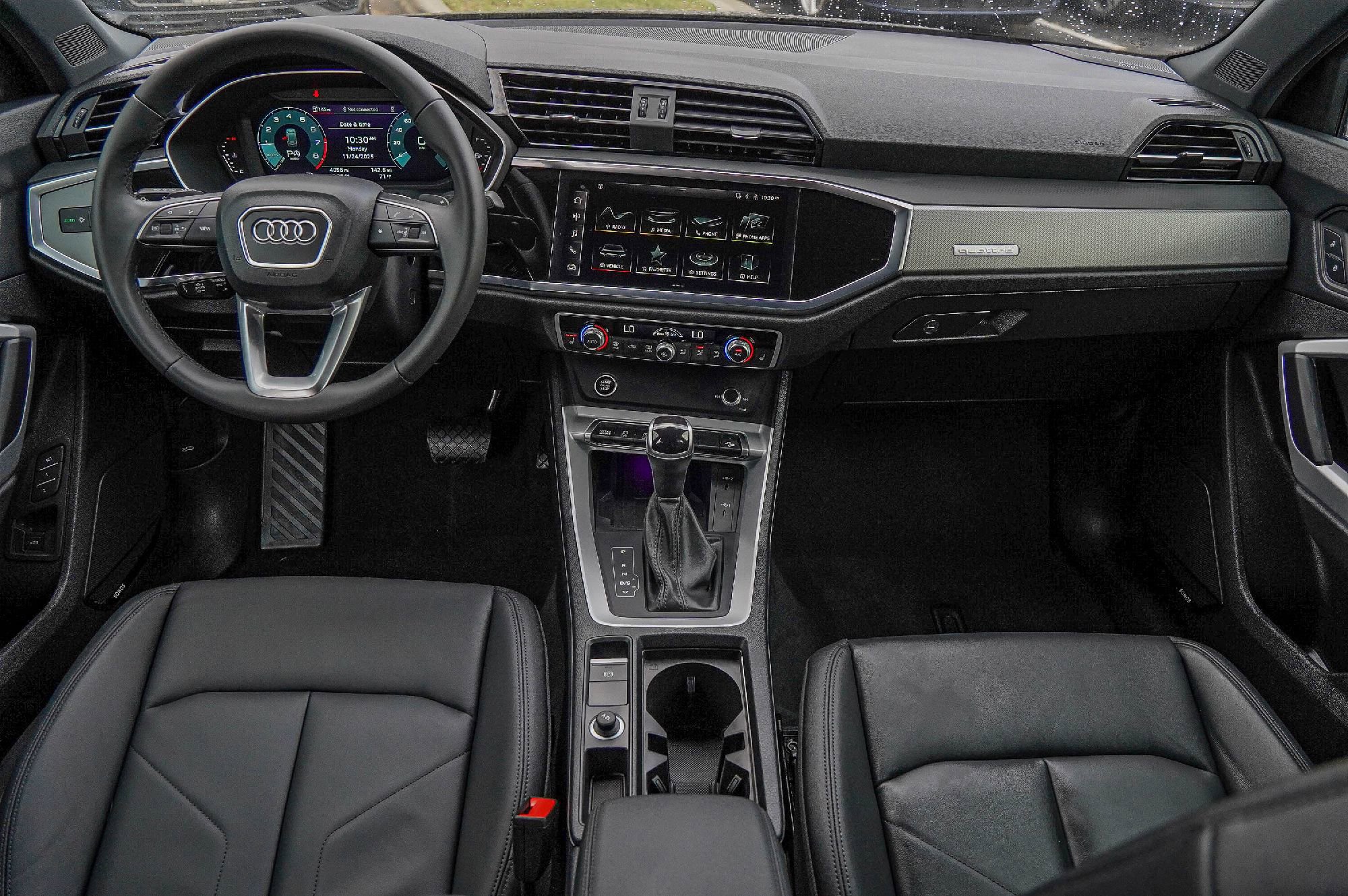 Certified 2025 Audi Q3 2.0T Premium Plus w/ Premium Plus Package image 24