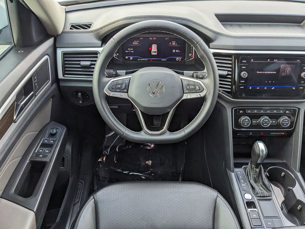 Certified 2023 Volkswagen Atlas SE image 14