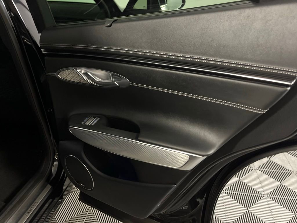 Used 2025 Genesis GV70 2.5T Sport Prestige w/ Sport Prestige Package image 32