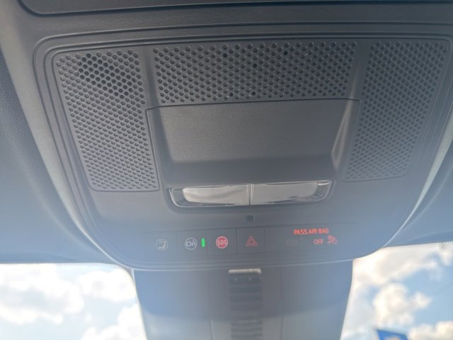 New 2026 Chevrolet Traverse LT w/ Driver Confidence Package image 39