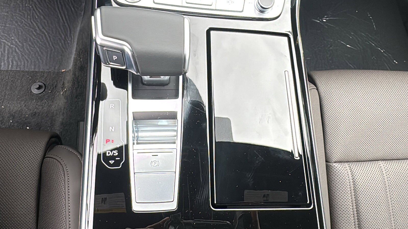 New 2026 Audi A8 L 3.0T AWD/4WD image 21