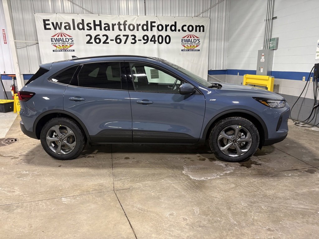 New 2026 Ford Escape ST-Line Select w/ Tech Pack #2 image 7