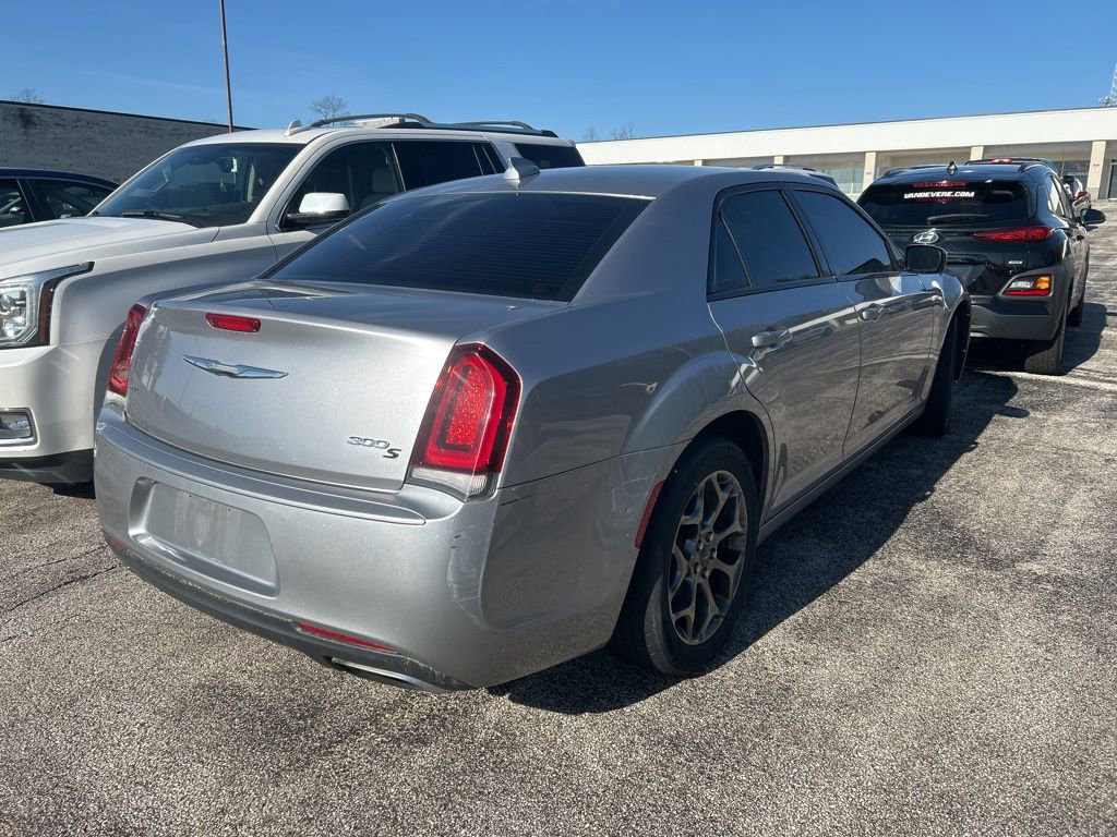 Used 2016 Chrysler 300 S AWD/4WD image 9
