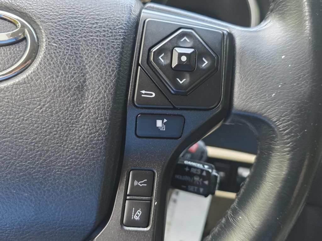 Used 2018 Toyota Sequoia Limited w/ Safety & Convenience Package RWD image 28