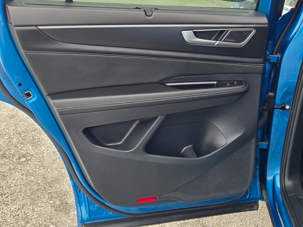 Used 2024 Volkswagen Atlas Cross Sport SEL Premium R-Line image 30