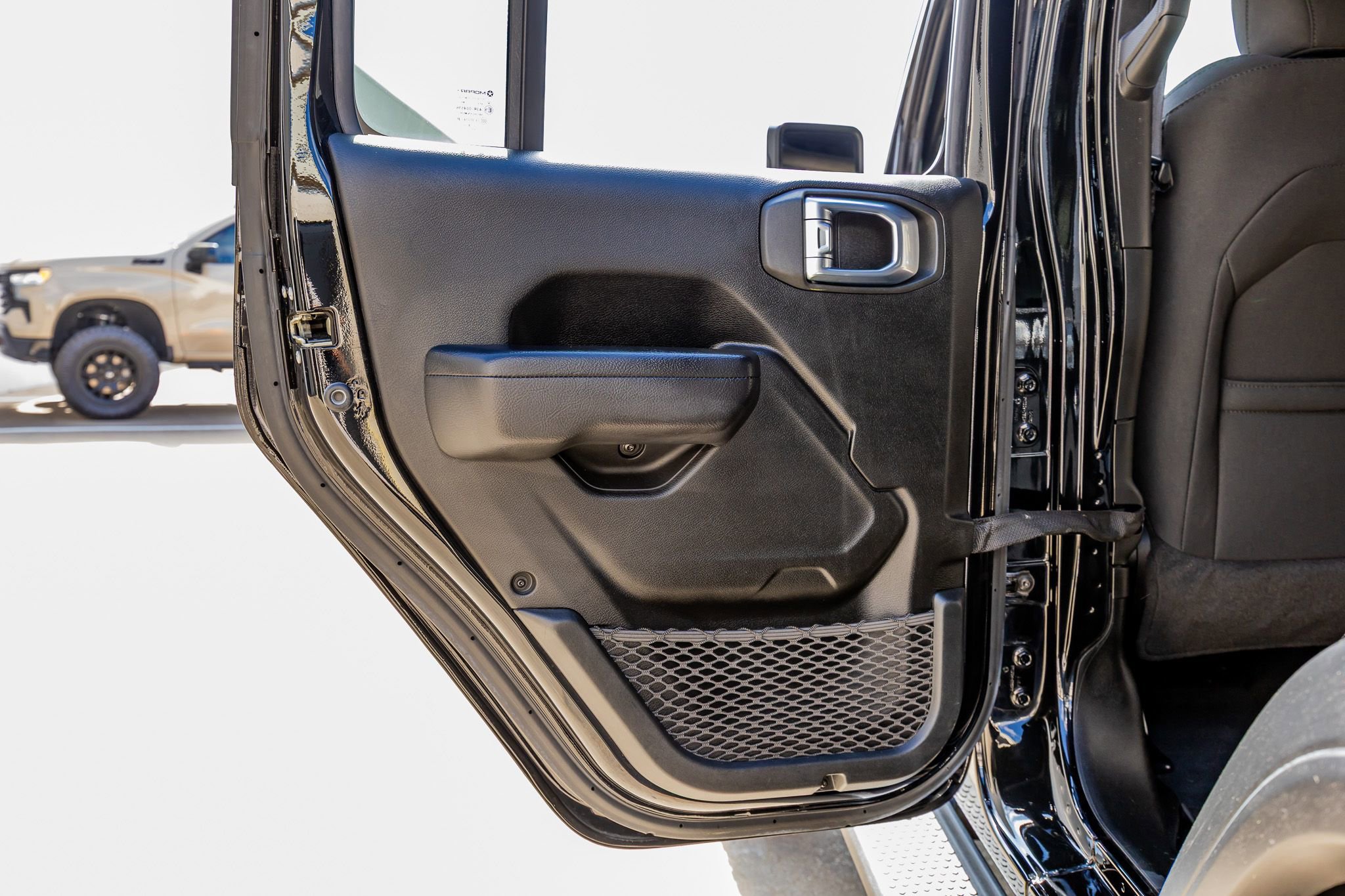 Used 2022 Jeep Wrangler Unlimited Sport w/ Sun And Sound Package AWD/4WD image 37