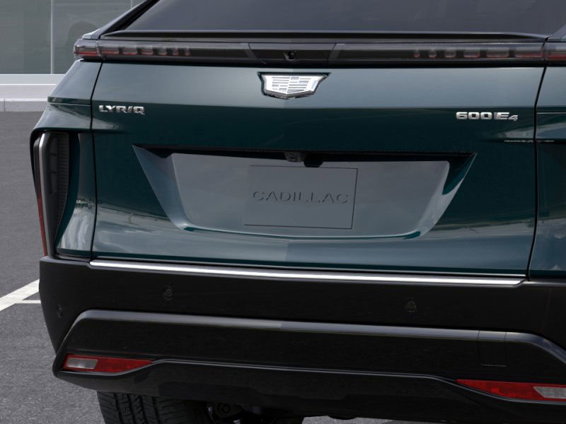 New 2025 Cadillac Lyriq Luxury image 14