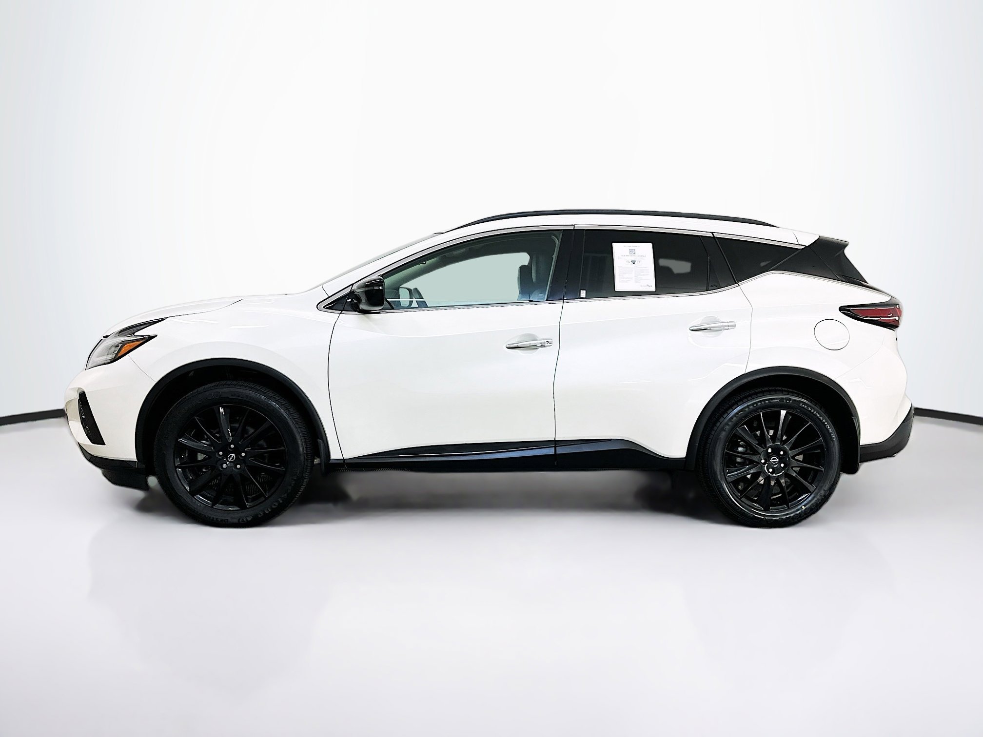 Used 2024 Nissan Murano SV w/ SV Midnight Edition Package image 4