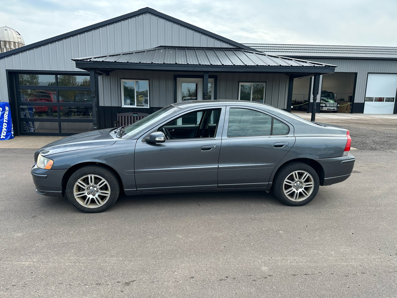 Used 2008 Volvo S60 2.5T image 2