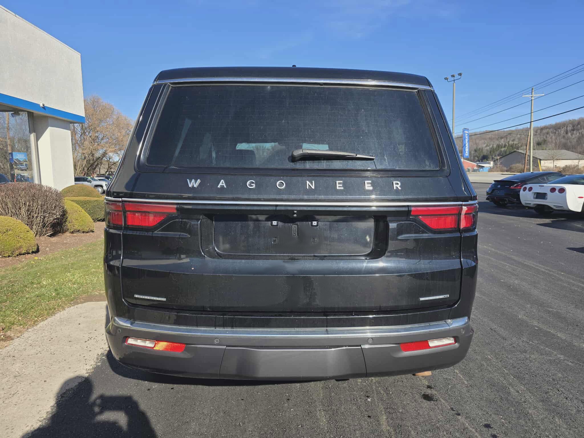 Used 2022 Jeep Wagoneer Series II image 4