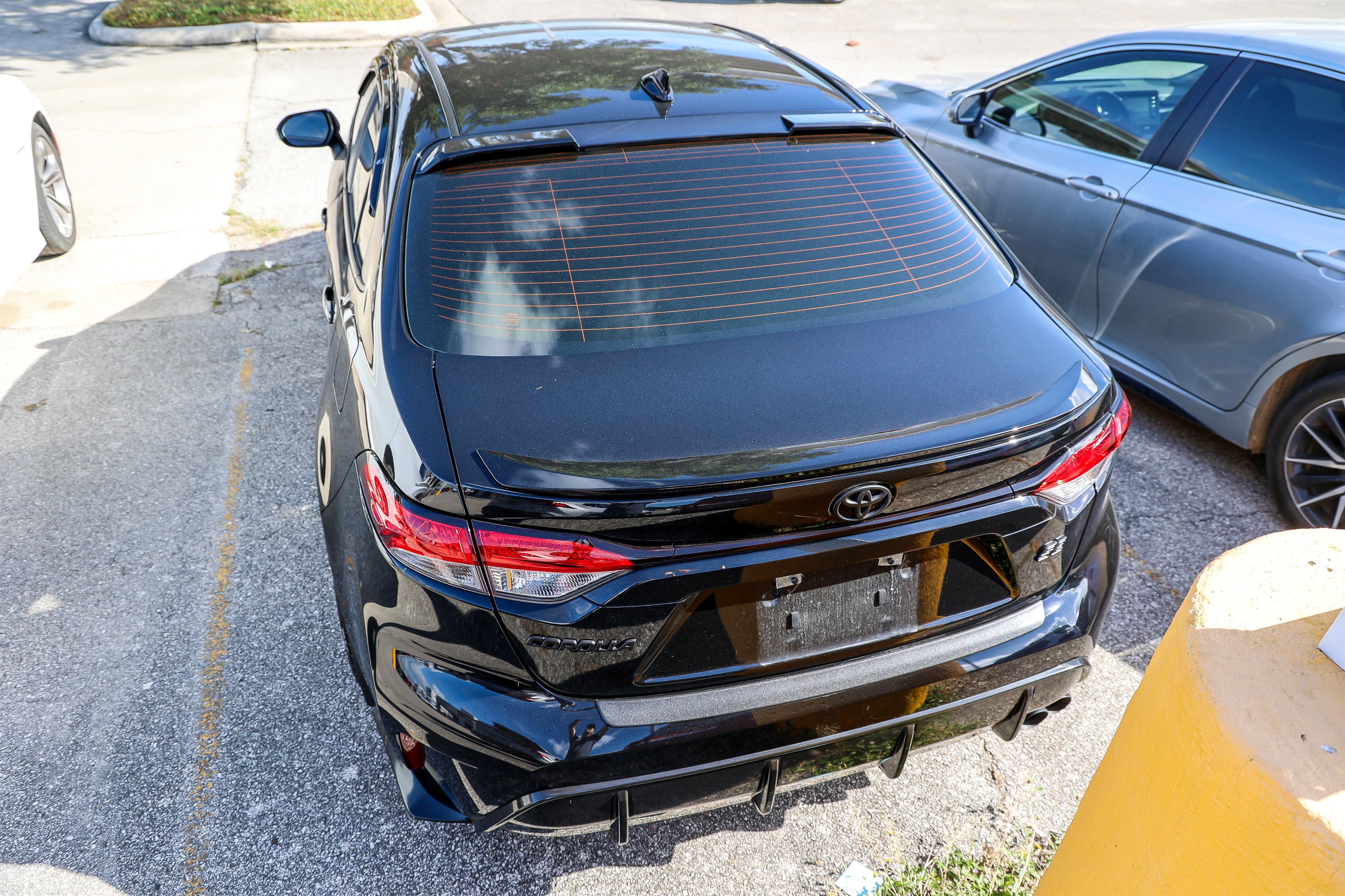 Used 2025 Toyota Corolla SE FWD image 9