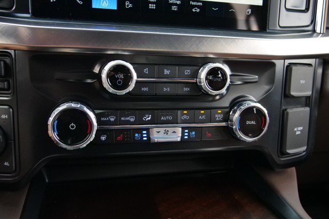 Used 2024 Ford F350 King Ranch AWD/4WD image 21